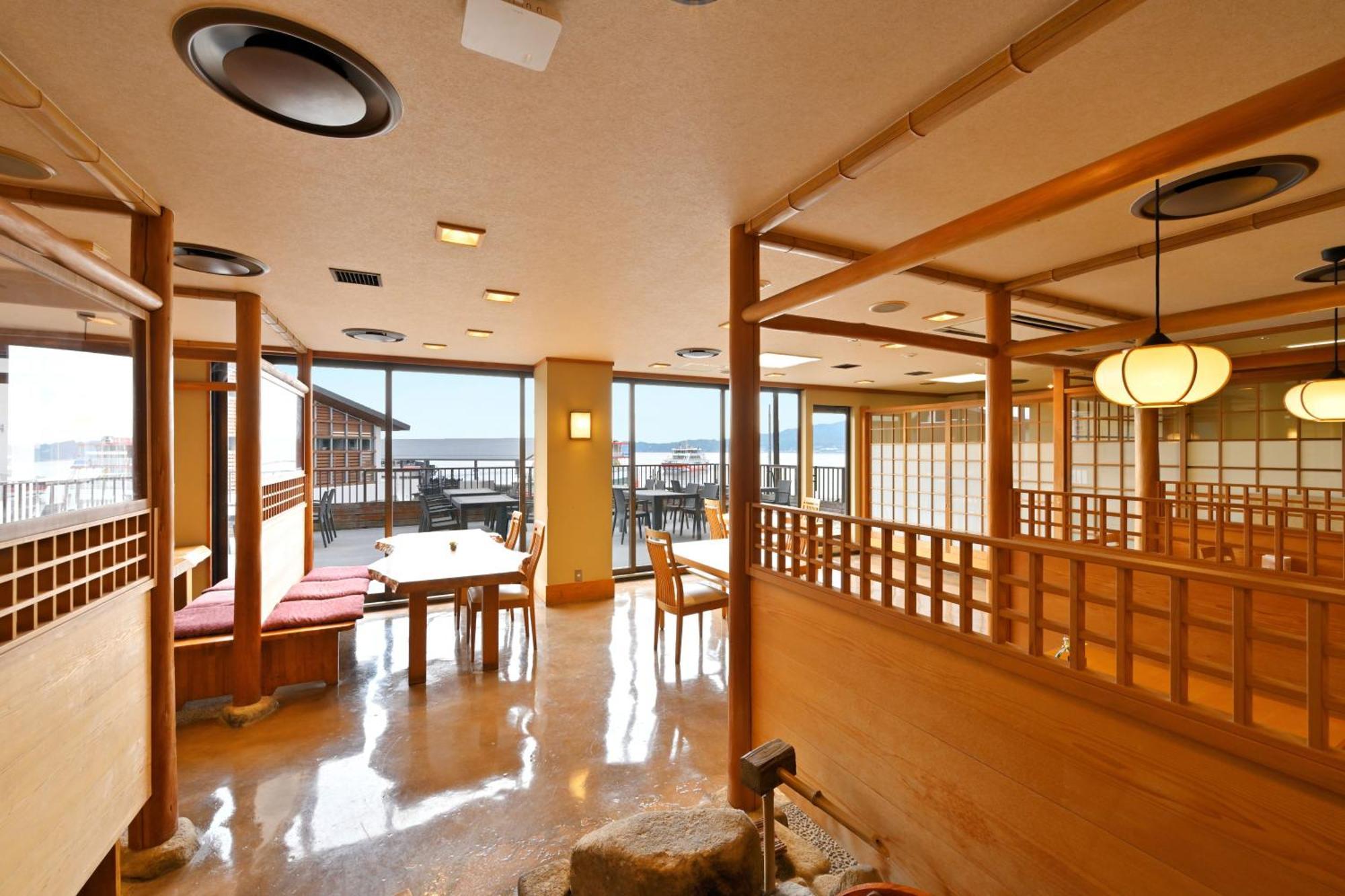Miyajima Coral Hotel Хацукаити Экстерьер фото